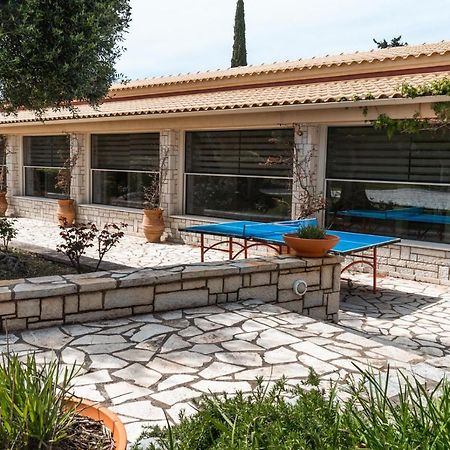 Luxury Villa Aphrodite Agios Spyridon  Exteriör bild