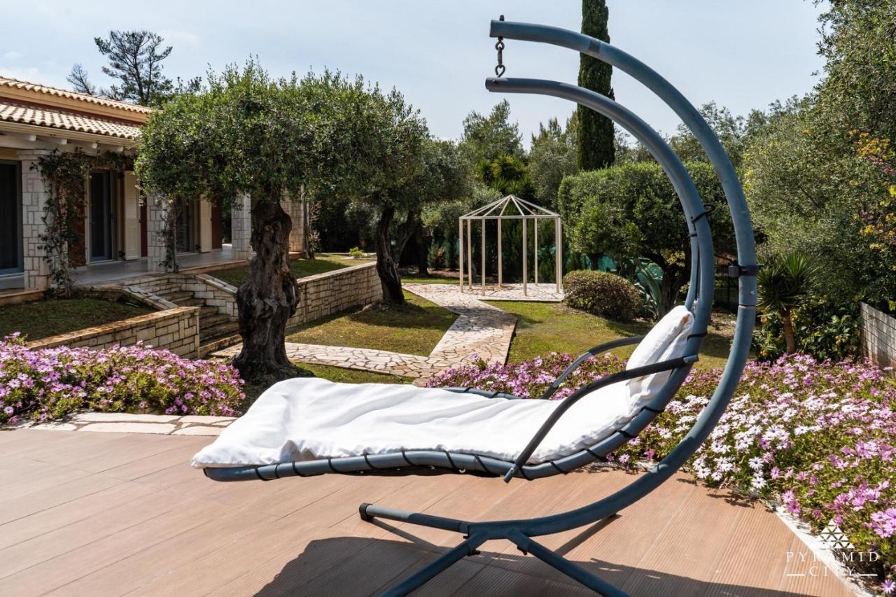 Luxury Villa Aphrodite Agios Spyridon  Exteriör bild